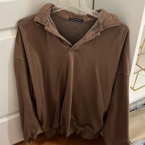 Brandy Melville sweater